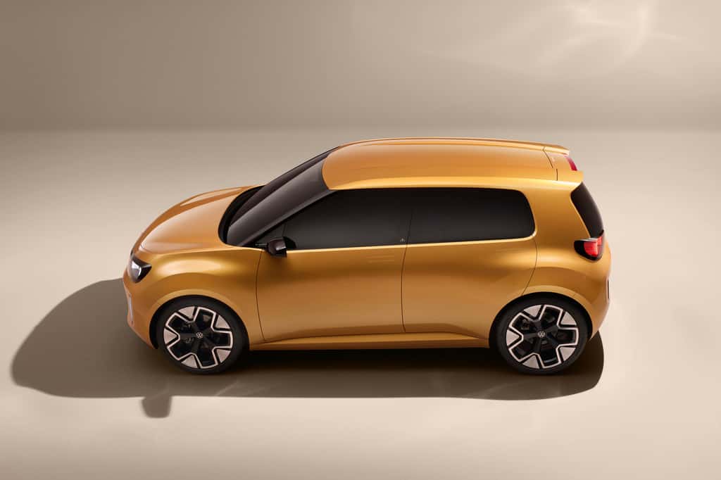 Par le passé, si les petites citadines étaient des trois portes, les nouveaux modèles adoptent une carrosserie à cinq portes. © Volkswagen